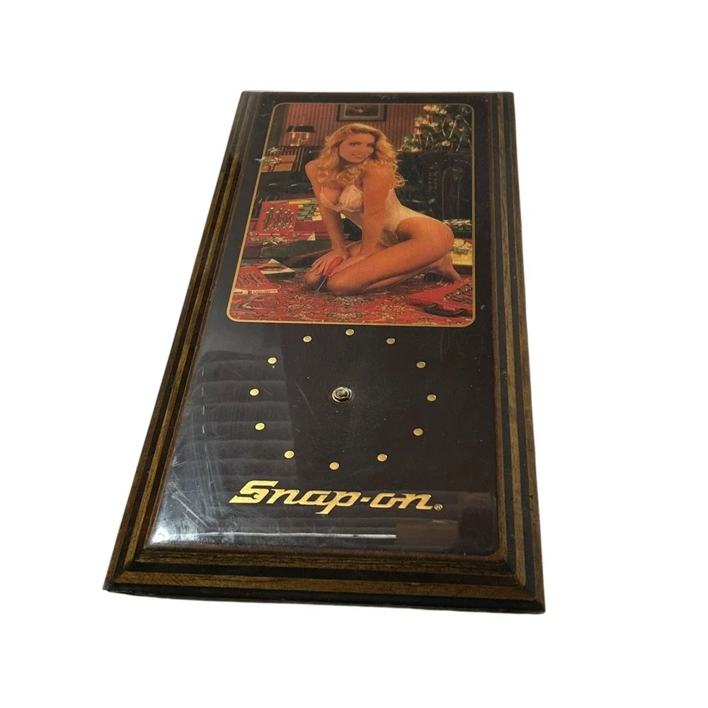 VTG SNAP ON Tools Lingerie Pinup Girl Wall Clock Christmas Jebco Michelle READ